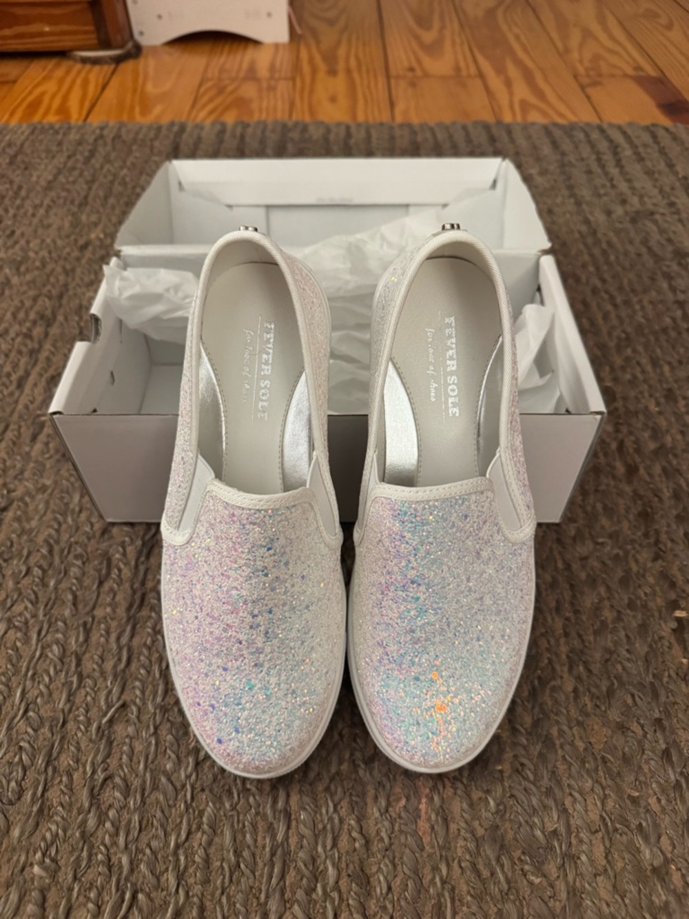 Slip-On Glitter women’s shoes - White Iridescent